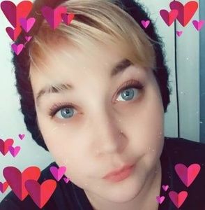 Meet your Posher, Abigail